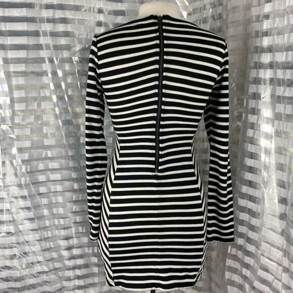 Black White Stripe Long - Picture 2 of 5